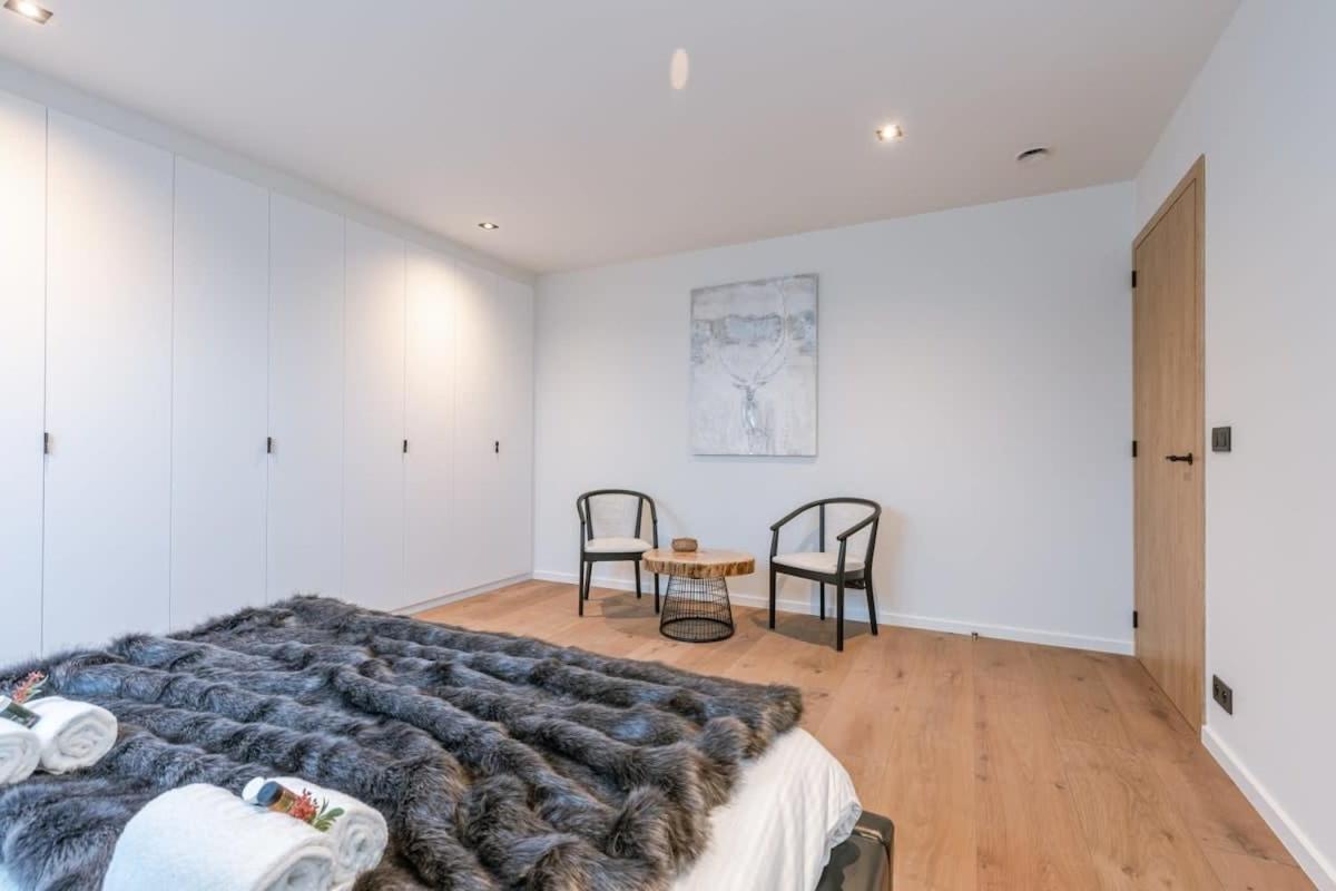 Huswell - Luxurious Apartment With Parking 贝尔内姆 外观 照片