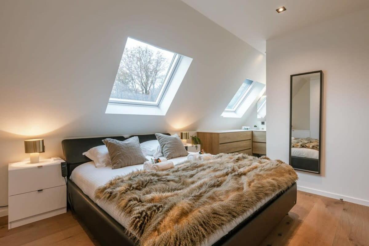 Huswell - Luxurious Apartment With Parking 贝尔内姆 外观 照片